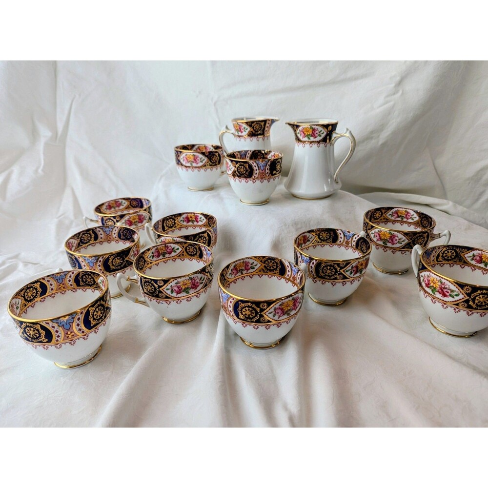 Whimsical Vintage 1960s Colclough Bone China Imari #8253